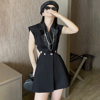 [EAM] Women Loose Fit Black Chain Hollow Out Long Casual Vest New Lapel Sleeveless Fashion Tide Spring Summer 2021 1DE0746