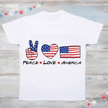 Mieru, Mīlestību Amerikā mazulis, zēns, meitene krekls 4. jūlijā Tēvijas Neatkarības Diena Ceturtā gada jūlijā ASV Puse apdare labu Foto, aksesuārus