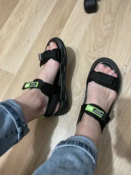 Sieviešu Ārējo Valkāt Vasarā Ir 2021. Jaunā Stila korejiešu Soft-soled Ērti Dzīvoklis Kurpes Visu maču Velcro Pludmales Kurpes sandales