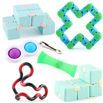 Fidget Rotaļlietas Anti Stress Kopumu Stīgas Palīdzības Pack Dāvanu Pieaugušajiem Bērniem Figet Maņu Squishy Palīdzības Antistresa